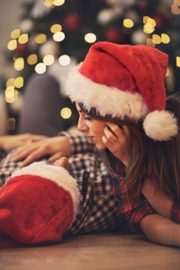 Çift Noel arifesi tadını çıkarın. 