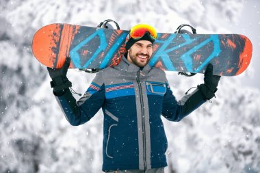 Snowboard snowboard dağ ile
