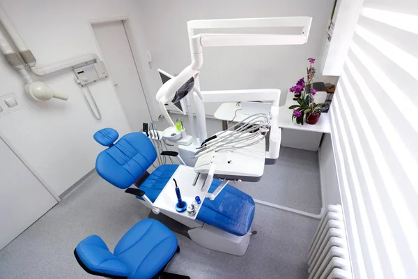 Vista superior da ordenação dental moderna e limpa — Fotografia de Stock