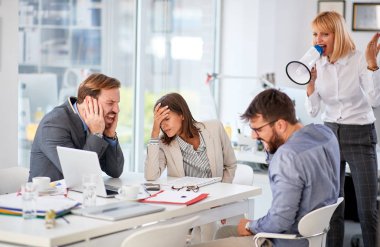 Yaratıcı ekip lideri iş başında..