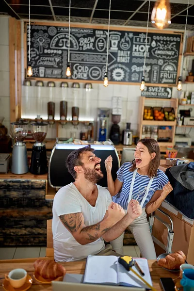 Happy Satisfied Young Couple Yes Position New Cafe Opening Dreams — Stock Photo, Image