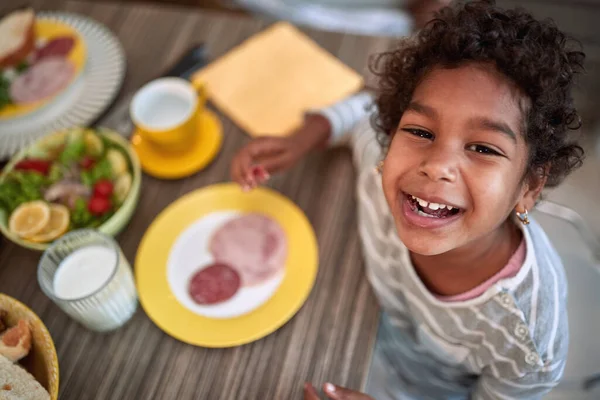 Top View Happy Smiling Face Young African Girl Kitchen Table — 图库照片