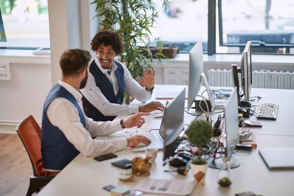 Une Journée Dans Vie Entrepreneur Amitié Bureau Travailler Ensemble — Photo