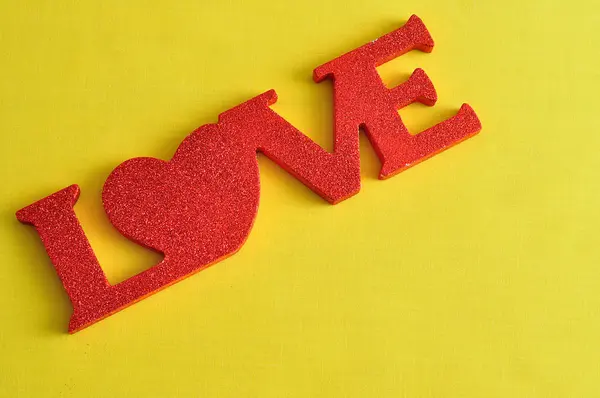 Walentynki. Miłość w czerwonymi literami — Zdjęcie stockowe