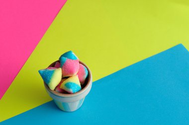 Küçük kapta şeker