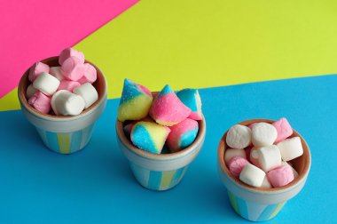 Küçük kaplarda şeker