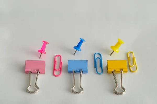 Binder clips. paper clips and push pins