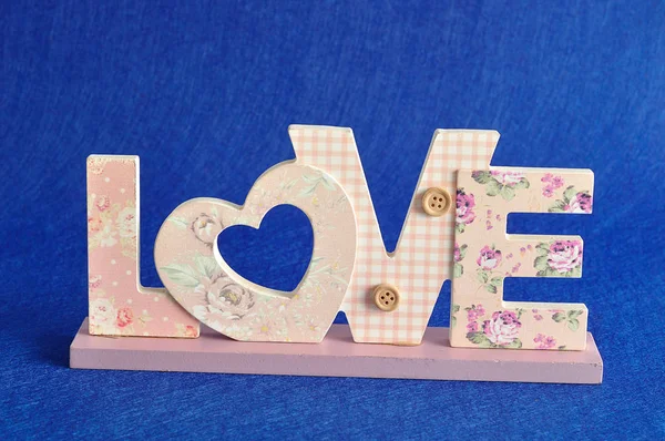 Día de San Valentín. Amor en letras rosadas —  Fotos de Stock