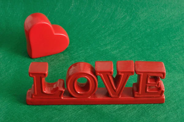 День Святого Валентина. Слово любові з червоного — стокове фото