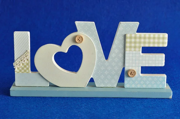 Día de San Valentín. Amor en letras azules —  Fotos de Stock
