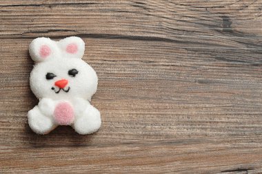 Beyaz tavşan şekil lokum