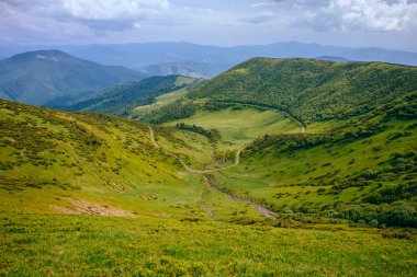 dağ vadi manzarası