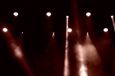 konser ışık gösterisi