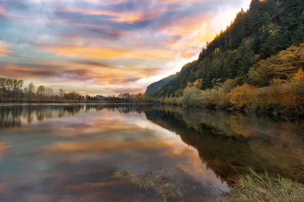 Área de Recreación Estatal de Benson en otoño — Foto de Stock