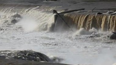 Ses suyla Willamette Falls Oregon City HD'de acele Closeup video