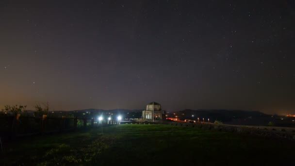 Tempo filme lapso de movimento céu noturno e auto tráfego de Vista ponto de vista da casa ao longo Columbia River Gorge em Portland Oregon 4k uhd — Vídeo de Stock