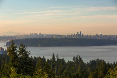 Şehir Manzaralı, Vancouver ve Burnaby M.ö.