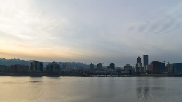 Película Timelapse Ultra Alta Definición Nubes Móviles Cielo Sobre Portland — Vídeo de stock