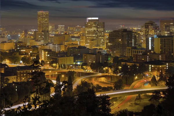 Portland OR Downtown Cityscape and Freeway at Night — Stock Photo, Image