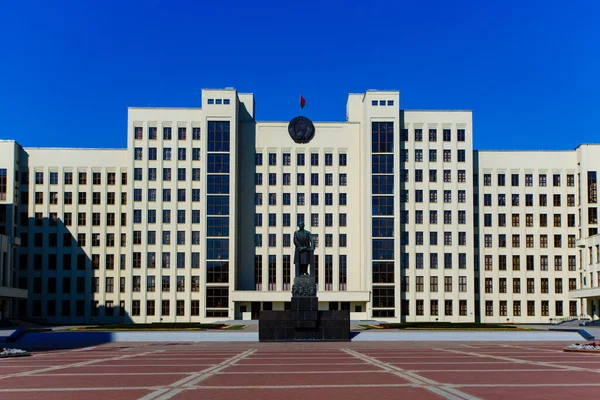 Minsk Belarus Lenin Meydanı Beyaz Rusya Cumhuriyeti Hükümeti Evi — Stok fotoğraf