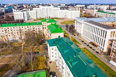 Mogilev, Belarus - 18 Mart 2020 - Mogilev şehrinin merkez meydanı