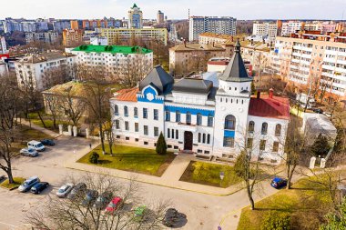 Mogilev, Belarus - 18 Mart 2020 - Maslenikov Sanat Müzesi hava görüntüsü