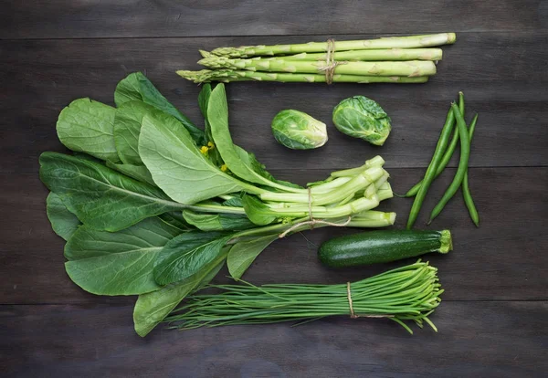 Friss organikus zöldségek — Stock Fotó