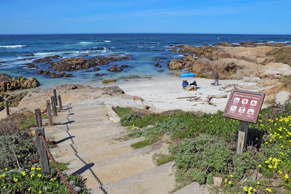 Pacific Grove California March 2017 Stairway Entrance Sign People Enjoying — Zdjęcie stockowe