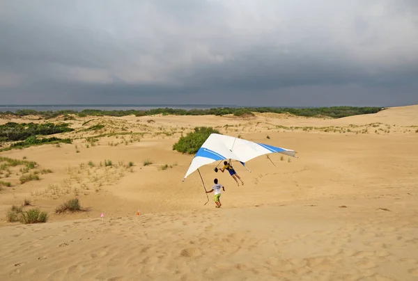 Nags Head North Carolina Juli 2013 Studerende Flyver Med Instruktør - Stock-foto