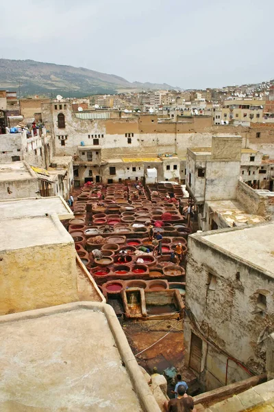 Fez Morocco Května 2006 Panorama Města Pohled Střechy Dělníky Barvířských — Stock fotografie