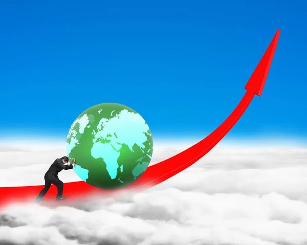 Affärsman trycka globe uppåt på röda trendlinjen — Stockfoto