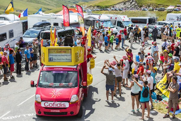 Cofidis Vehicle in Alps - Tour de France 2015 — 图库照片