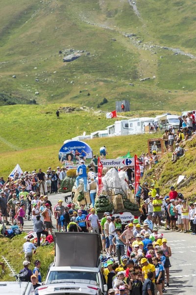 Carrefour Caravan in Alps - Tour de France 2015 — Stock Photo, Image