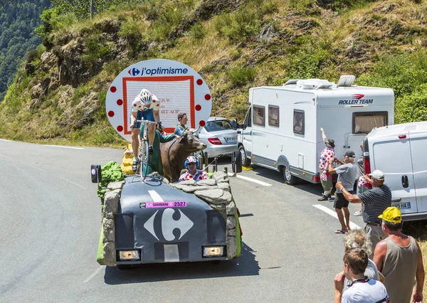 ピレネー山脈のカルフールキャラバン- Tour de France 2015 — ストック写真