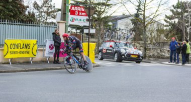 Bisikletçi Laurens on Barajı - Paris-Nice 2016