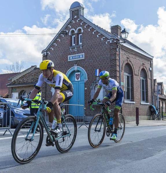 Dwaj rowerzyści - Paryż-Roubaix 2016 — Zdjęcie stockowe