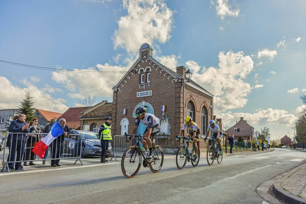 Grupo de ciclistas - Paris Roubaix 2016 — Foto de Stock