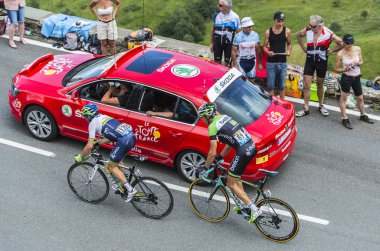 Col de Peyresourde 'de iki bisikletçi - 2014 Fransa Turu