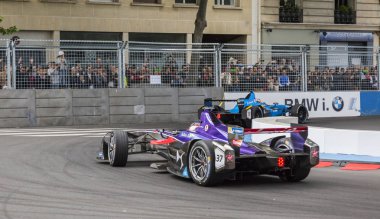 Altın - Paris eprix 2017 için mücadele