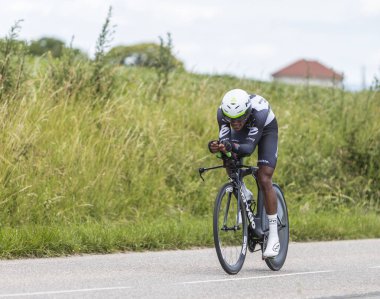 Bisiklet süren bisikletçi 