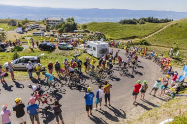 Bisikletçiler rekabet seyreden