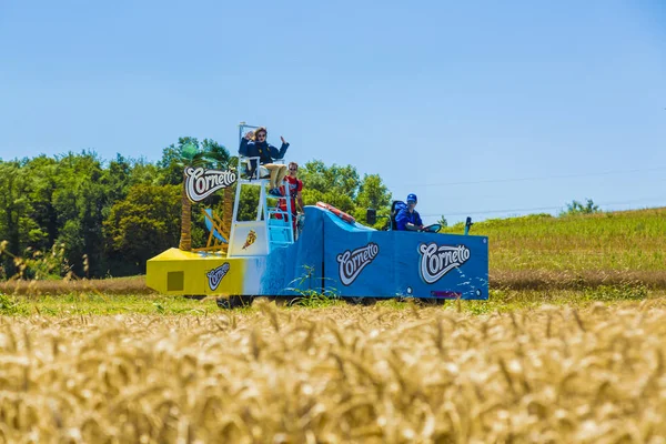 Cornetto Vehicle - Тур де Франс 2016 — стоковое фото