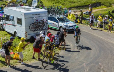  Grand Colombier - Tour de France 2016 üzerinde iki bisikletçiler