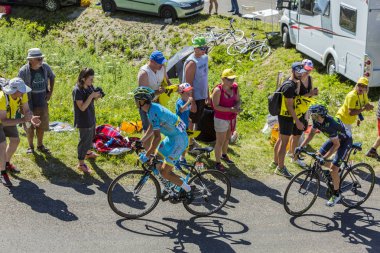  Grand Colombier - Tour de France 2016 üzerinde iki bisikletçiler
