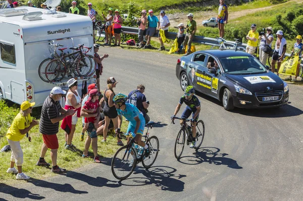 Two Cyclists on Grand Colombier - Tour de France 2016 — Stock Photo, Image