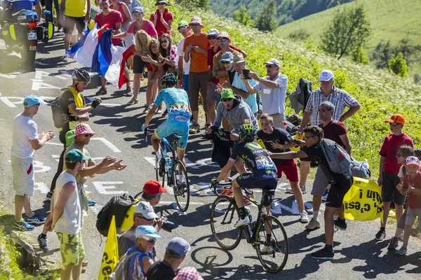 Two Cyclists on Grand Colombier - Tour de France 2016 — Stock Photo, Image