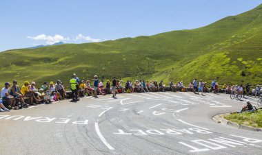 Col de Peyresourde - Fransa Bisiklet Turu 2014 giden yol