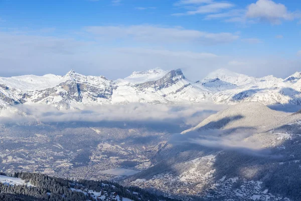 Os Alpes em vista de Inverno — Fotografia de Stock