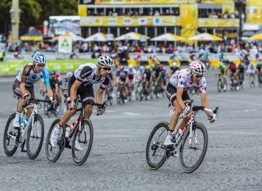 Ploka Dot Jersey in Paris - Tour de France 2017 clipart