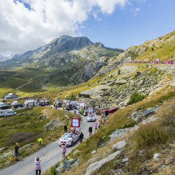 Carrefour Caravan in Alps - Tour de France 2015 — Stock Photo, Image